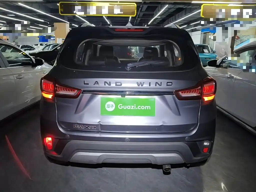 Landwind X2 陆风X2 2017款 1.6 L 自动铂锐版