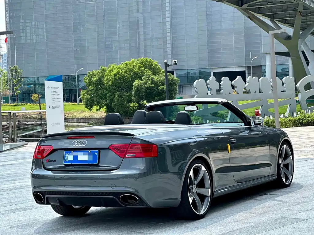 Audi RS 5 RS 5 Cabriolet