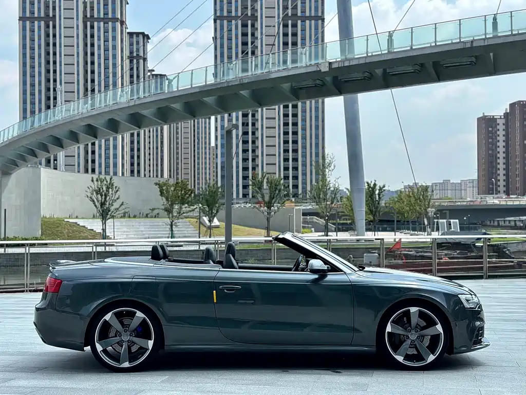 Audi RS 5 RS 5 Cabriolet