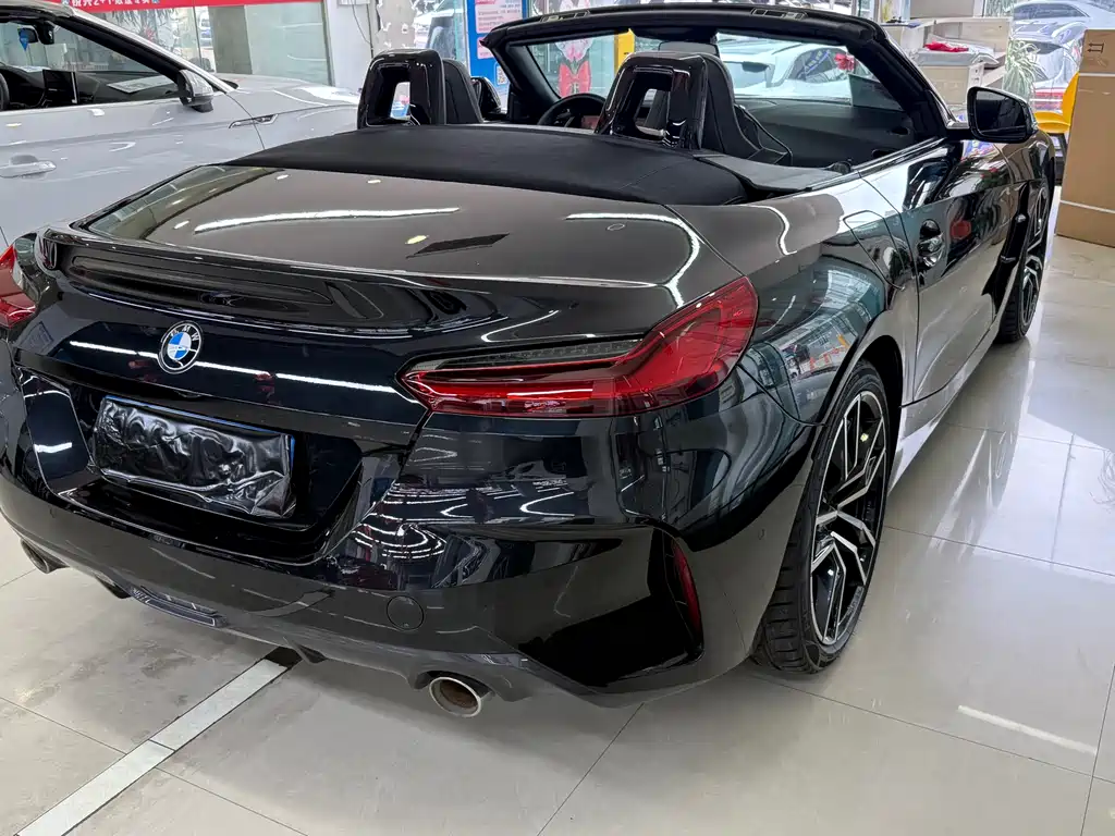 BMW Z4 sDrive 25 i M Sport Package