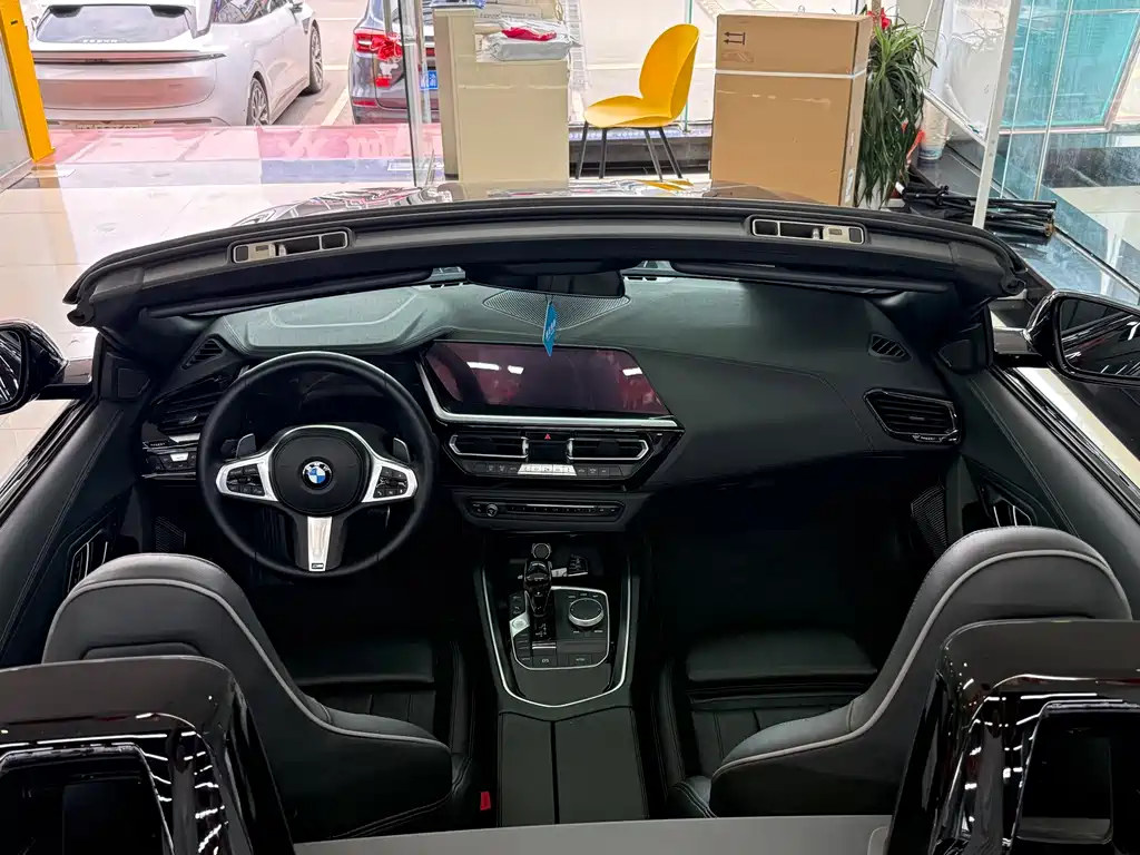 BMW Z4 sDrive 25 i M Sport Package