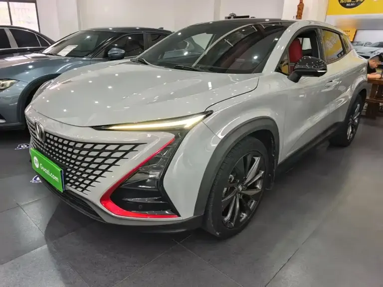 Changan UNI-T 1.5 T Distinguished
