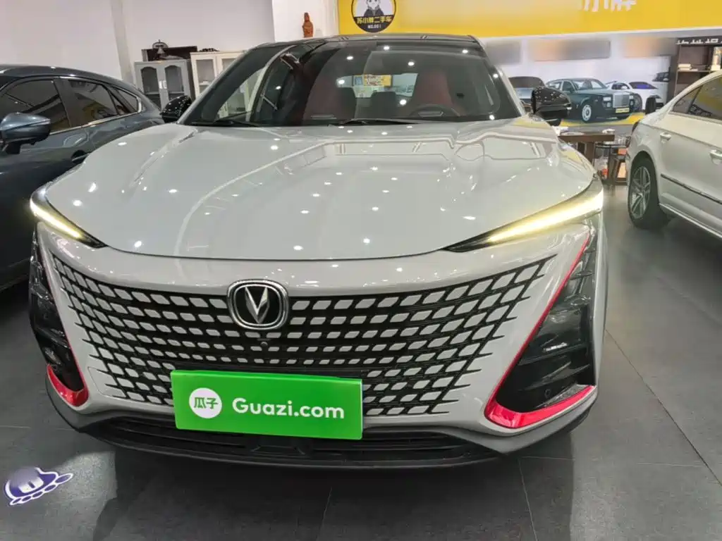 Changan UNI-T 1.5 T Distinguished