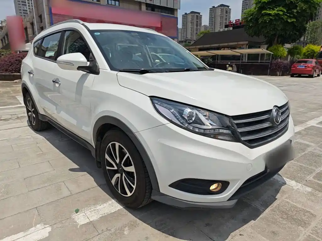 Fengguang 580 1.5 T CVT Luxury