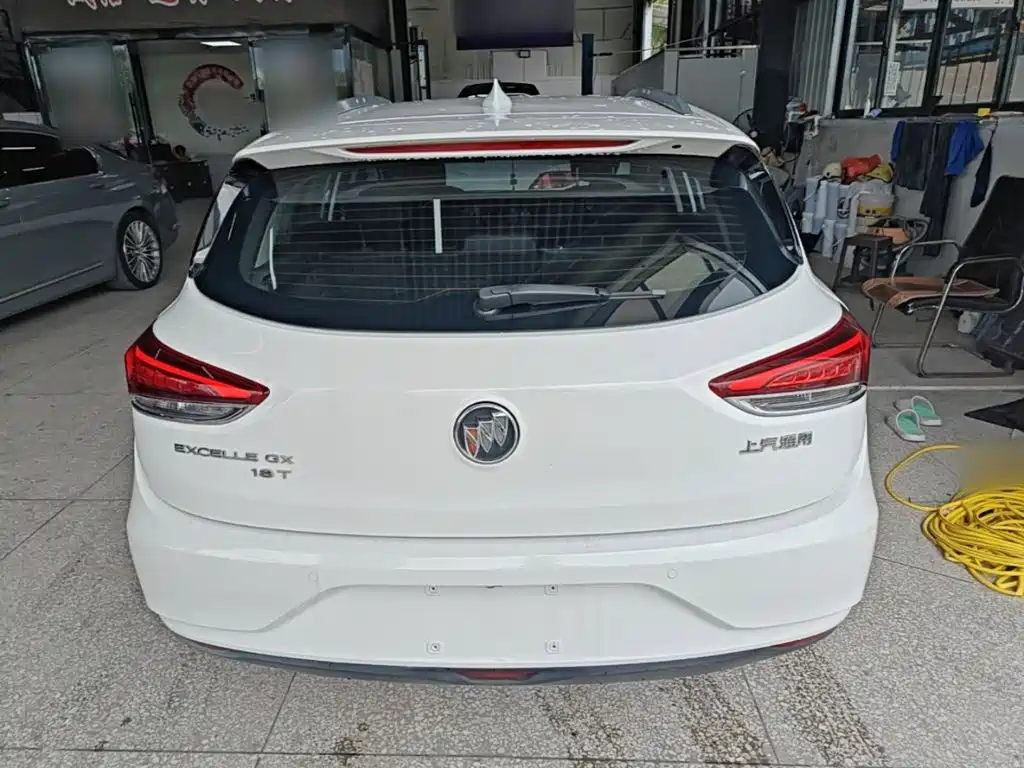 Excelle GX 18 T Auto Connected Elite CN-VI