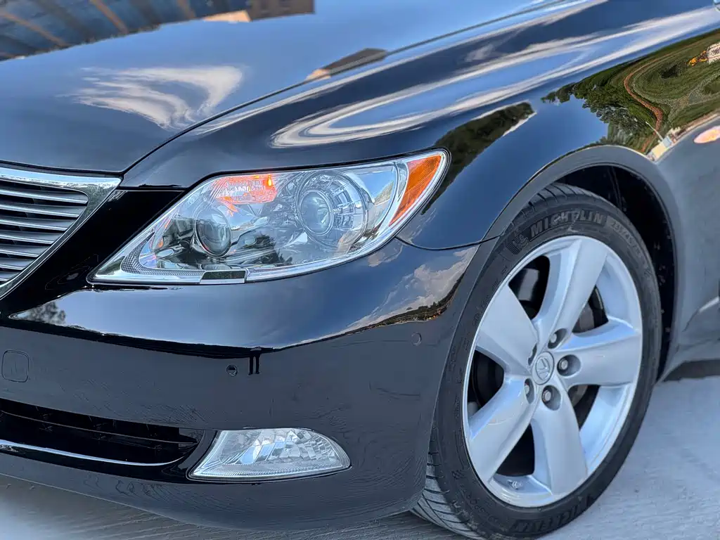 Lexus LS 460 L