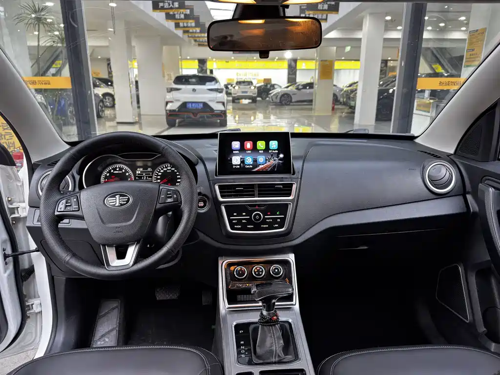 Besturn X40 奔腾X40 2019款 1.6 L 自动豪华型 国VI