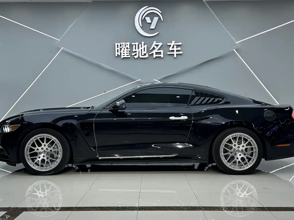 Mustang 2.3 T Performance