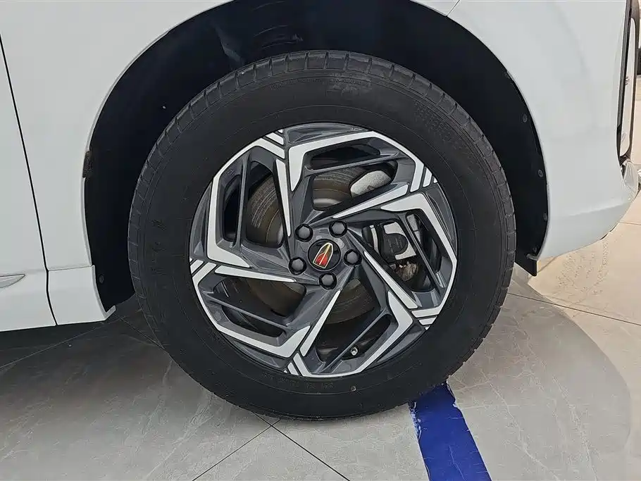 Hongqi HS3 1.5 T 2 WD Good Deed