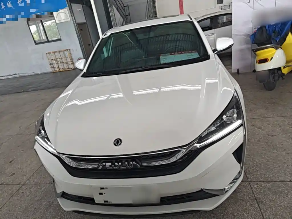 Yixuan 230 T Auto Wind Chaser