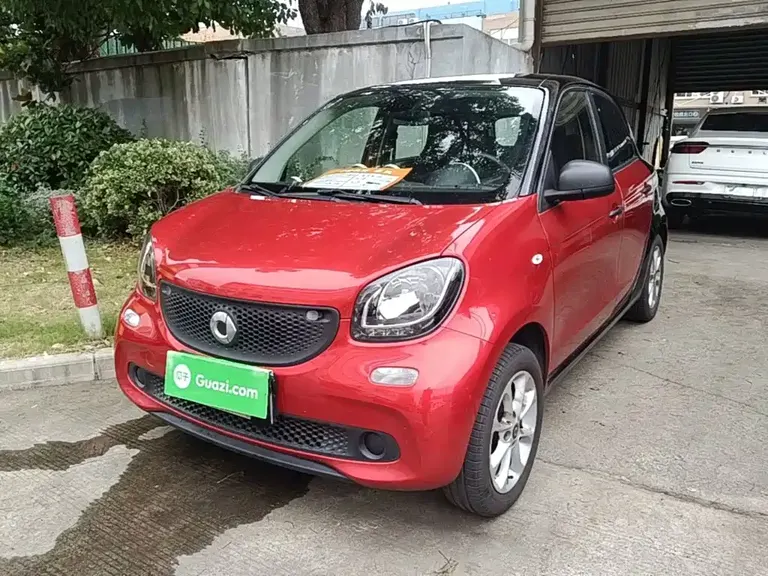 smart forfour 1.0 L 52 kW Agile