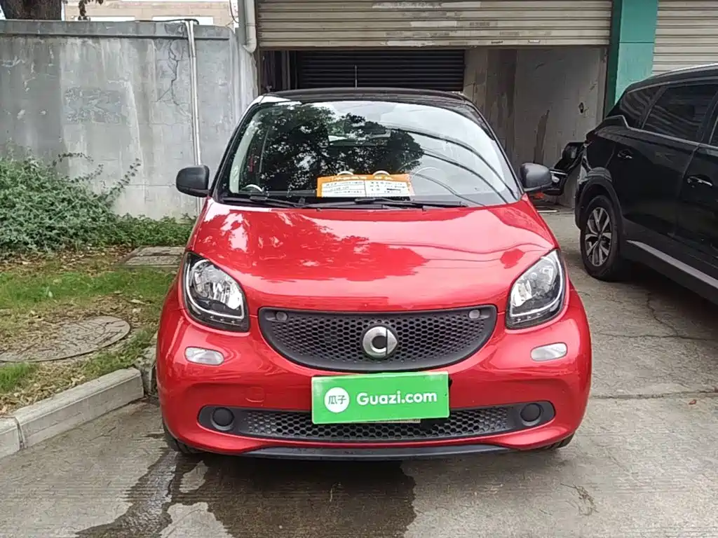 smart forfour 1.0 L 52 kW Agile