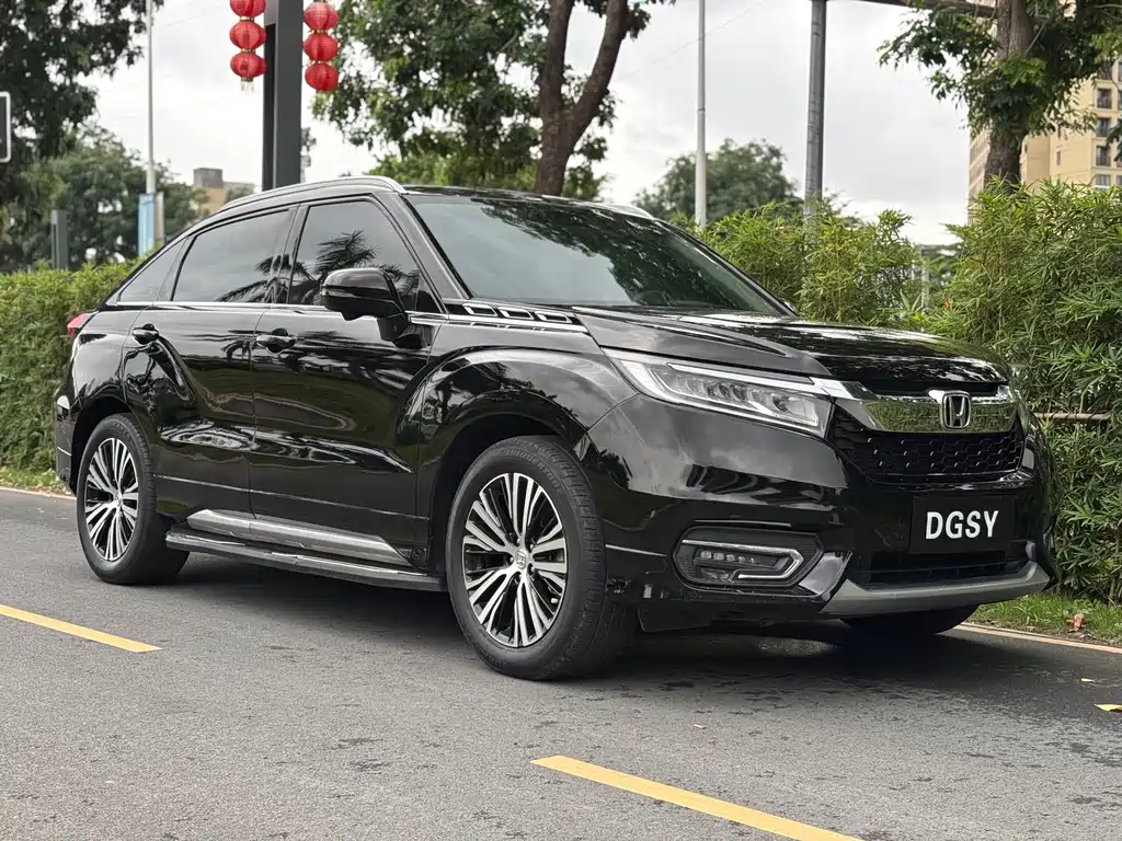 Avancier 370 TURBO 2 WD Luxury