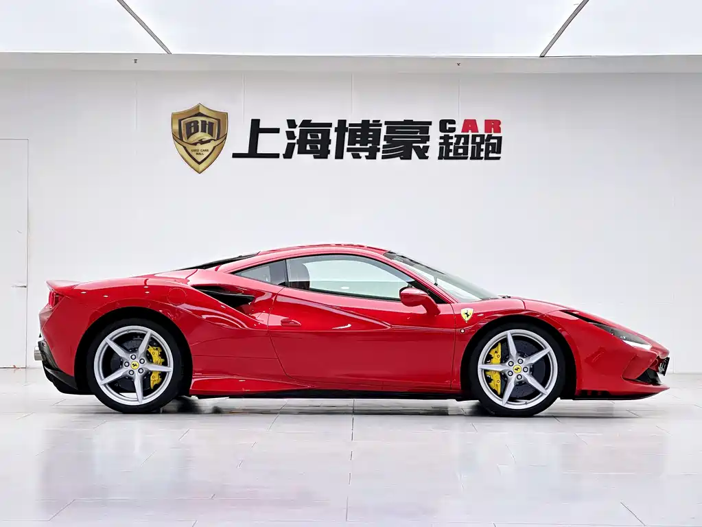 Ferrari F8 Tributo 3.9 T V8