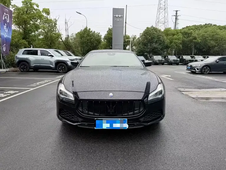 Maserati Quattroporte 3.0 T Standard
