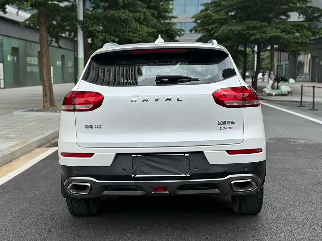 Haval H6 Red Label 2.0 T Auto 2 WD Smart Style