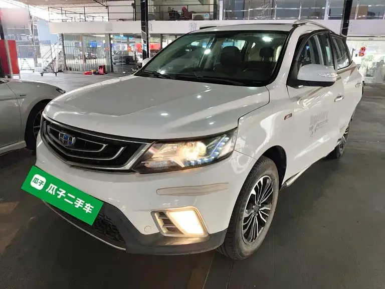 Geely Vision X6 1.3 T CVT Flagship