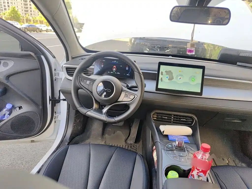 Seal 05 DM-i DM-i Smart Drive 55 KM Luxury