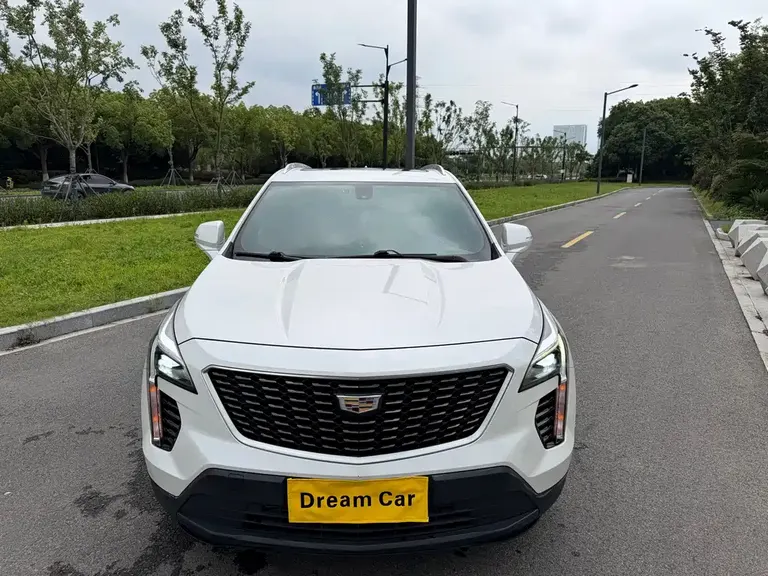 Cadillac XT4 Facelift 28 T 2 WD Tech