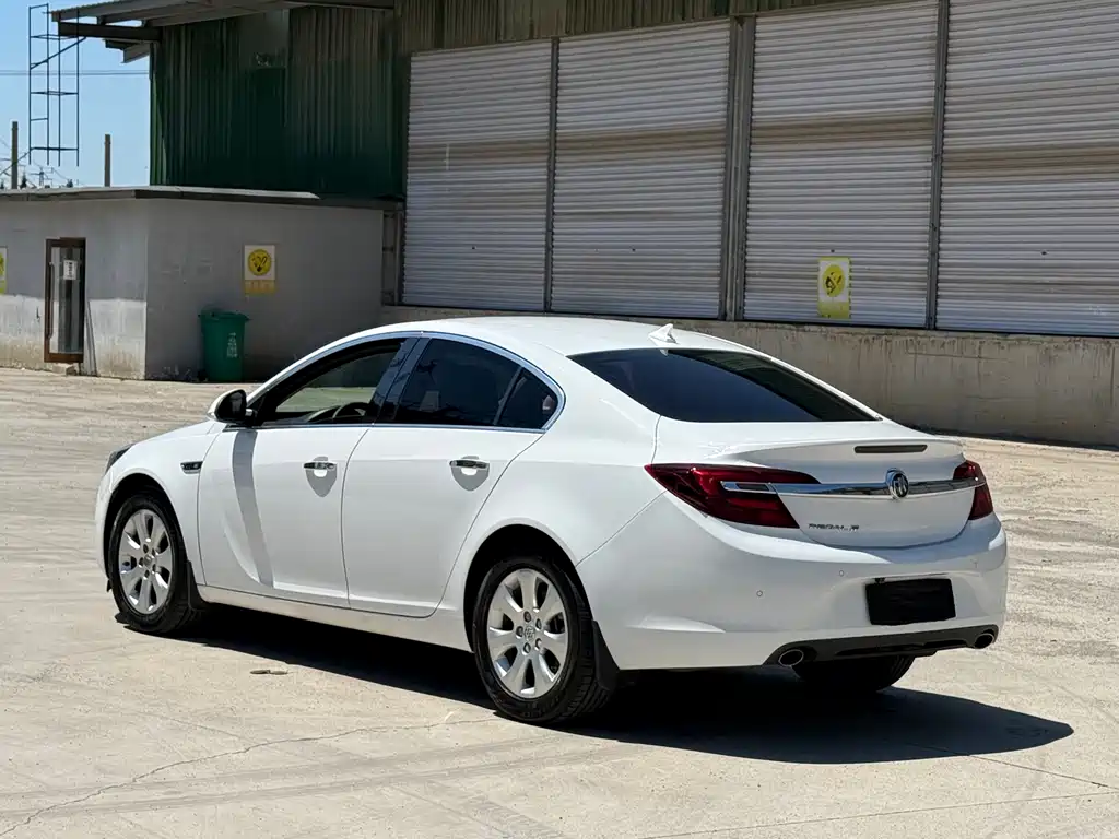 Regal 1.6 T Leading Tech