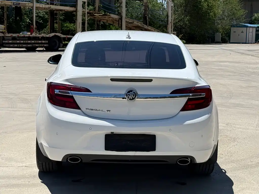 Regal 1.6 T Leading Tech