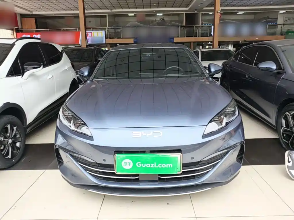 Seal 06 DM-i Smart Drive 120 KM Honored