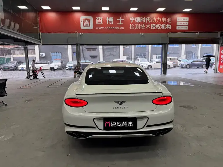 Bentley Continental GT 4.0 T GT V8