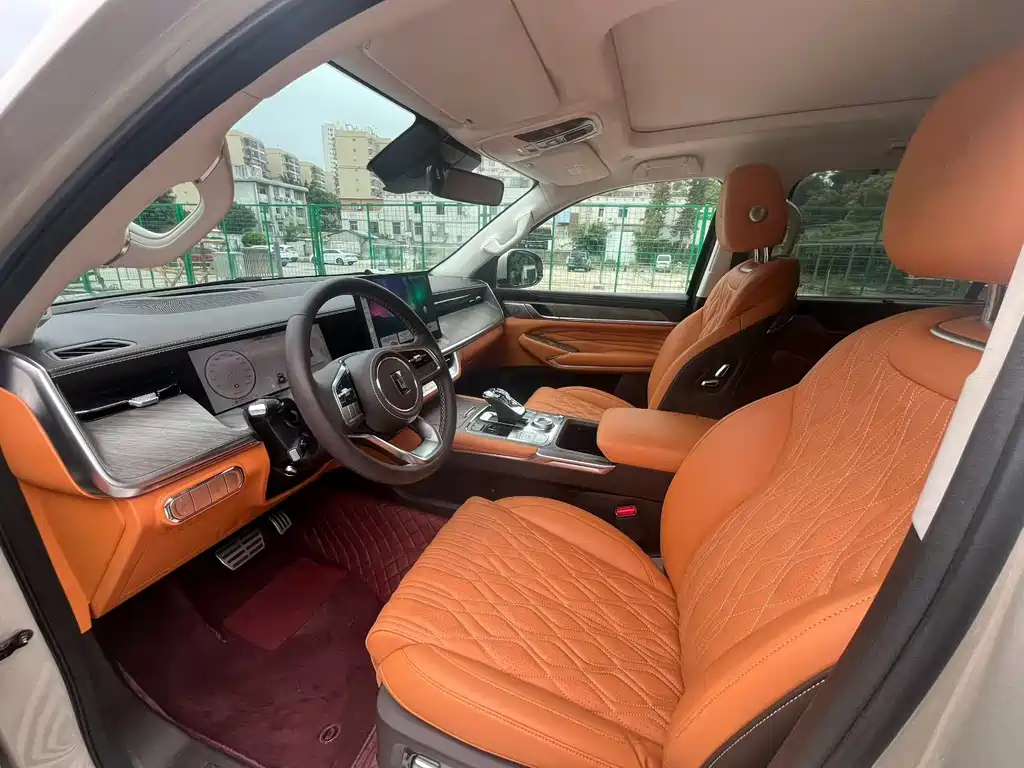 Tank 500 3.0 T Business Realm 5-seat