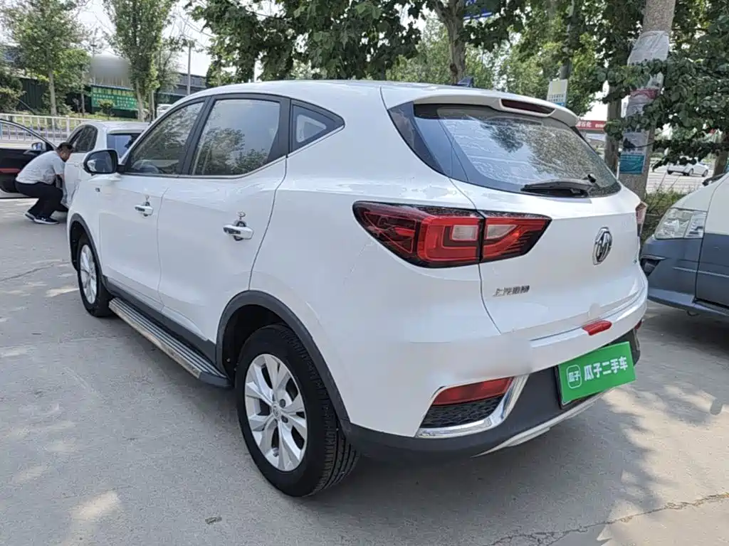 MG ZS 1.5 L Manual Style