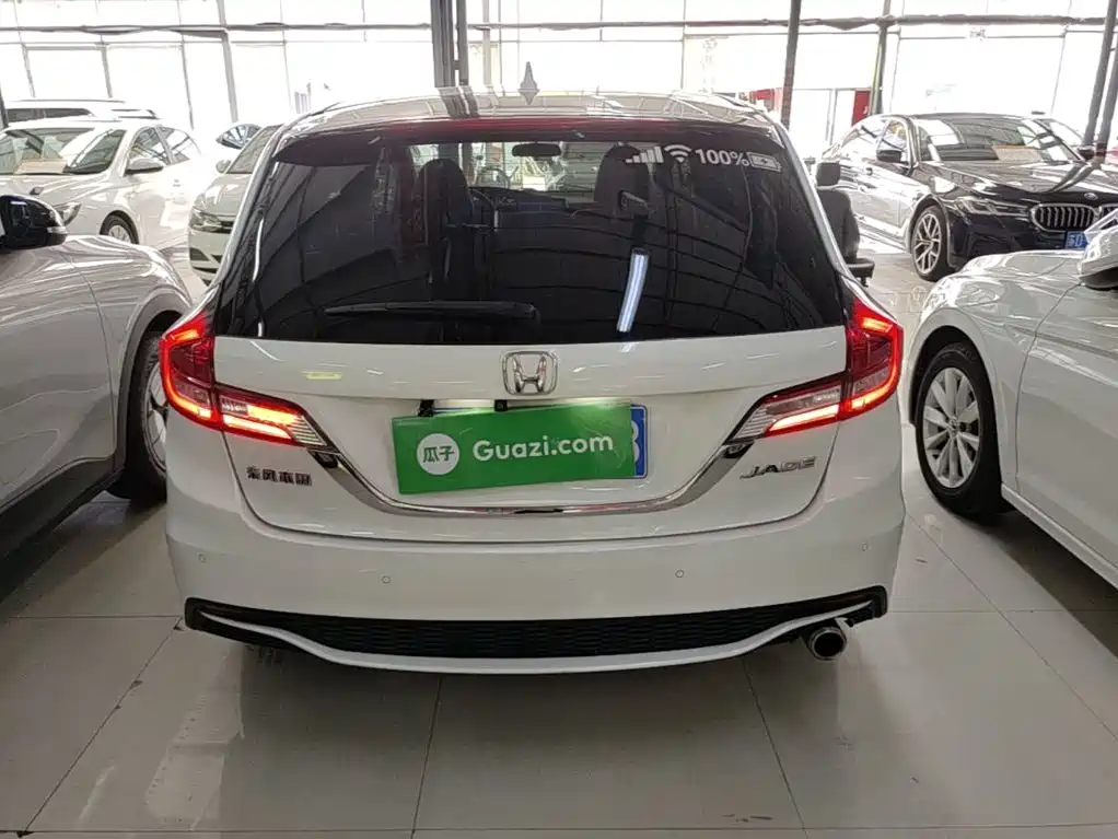 Jade 1.8 L Auto Comfort