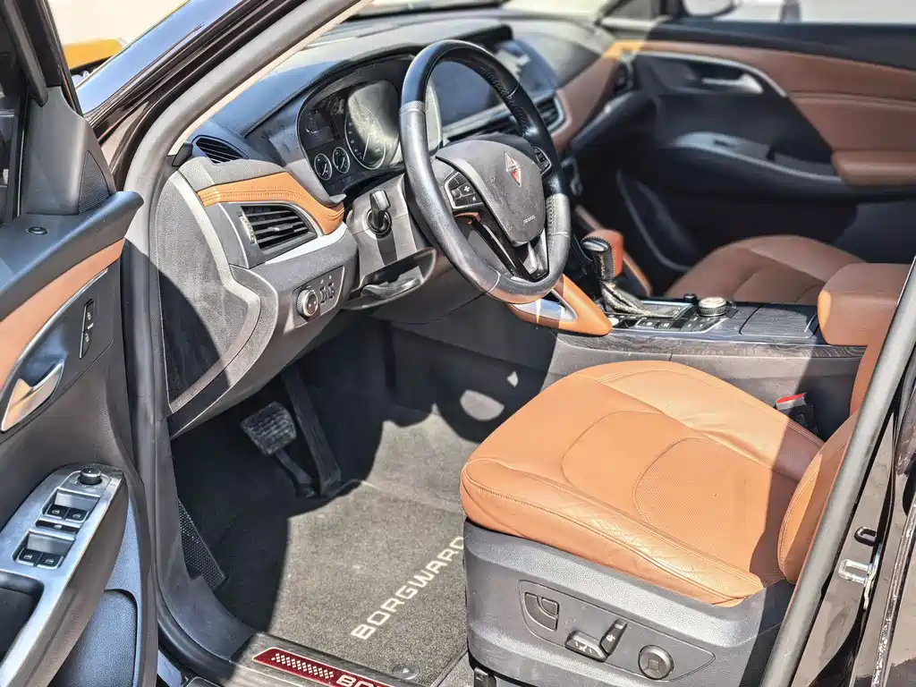 Borgward BX7 28 T 2 WD Luxury 5-seat