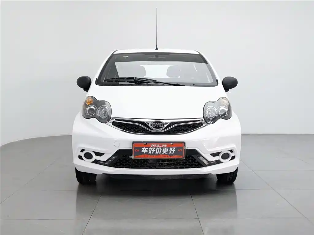 BYD F0 1.0 L AMT Xuan Cool
