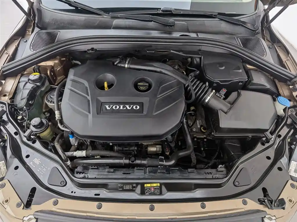 Volvo XC60 (Import) T5 Smart Grace