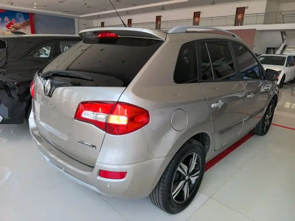 Koleos (Import) 科雷傲进口 2016款 2.0 L 两驱舒适BOSE版