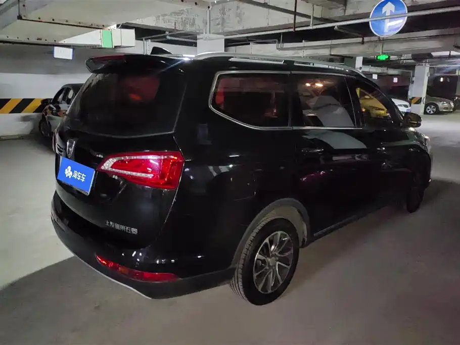 Baojun 730 宝骏730 2017款 1.5 T 手动尊享型 7座
