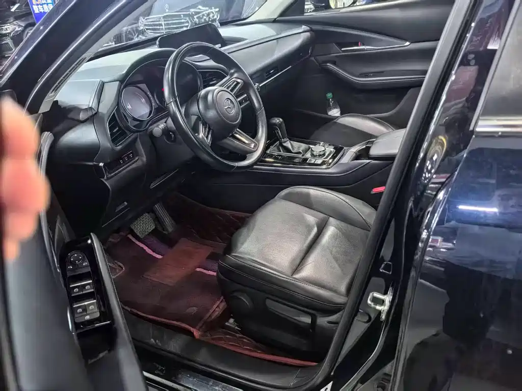 Mazda CX-30 2.0 L Auto Elegant Joy