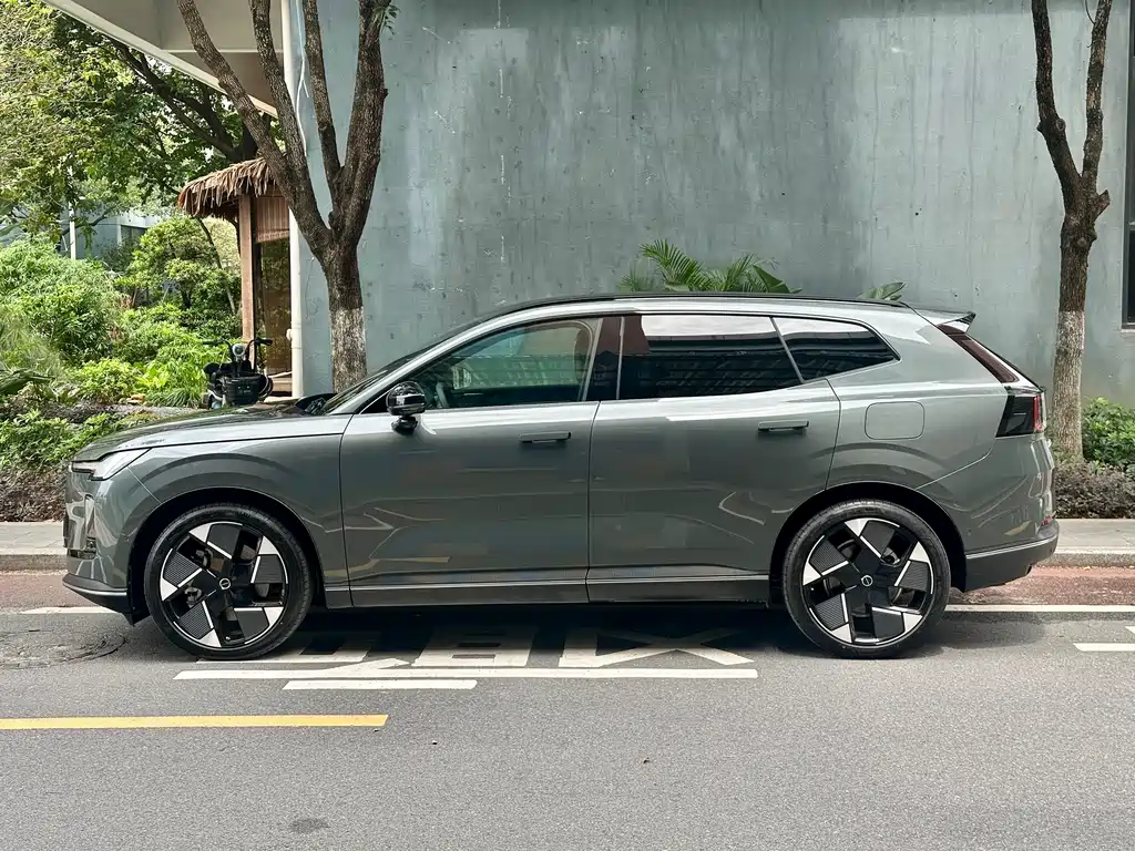 Volvo XC70 PHEV 4 WD Ultra Long Range Ultra