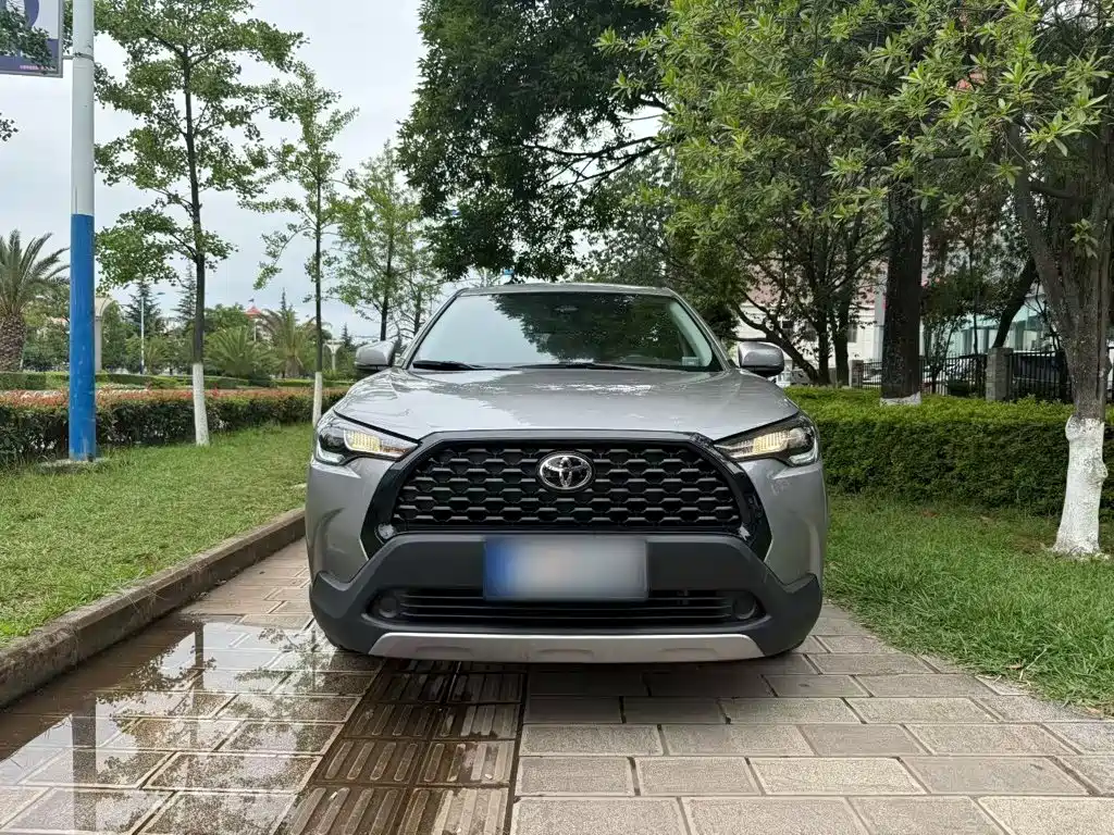 Corolla Cross 2.0 L Pioneer