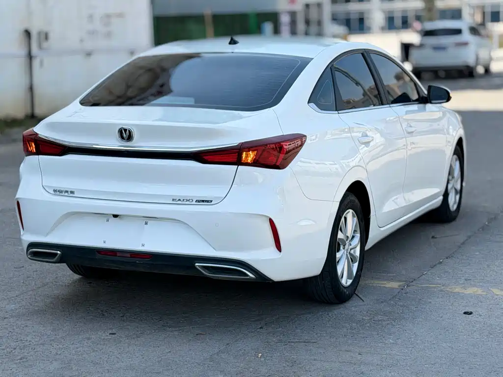 Eado PLUS 1.6 L GDI CVT Elite