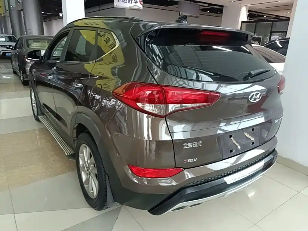 Tucson 1.6 T DCT 2 WD Intelligent