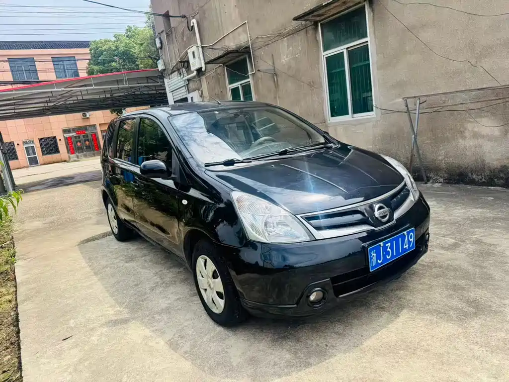 Livina 骊威 2010款 劲悦版 1.6 L 自动超能型