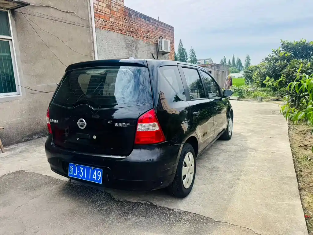 Livina 骊威 2010款 劲悦版 1.6 L 自动超能型