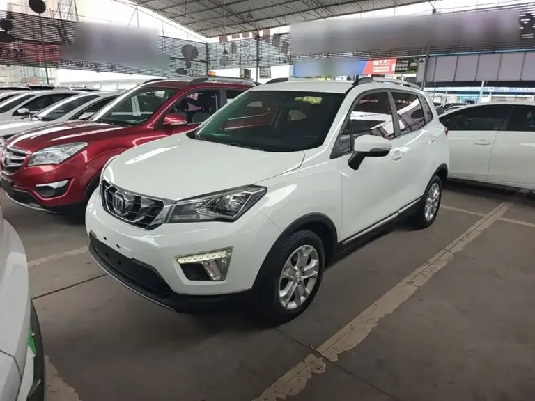 Changan CS15 1.5 L Manual Fashion