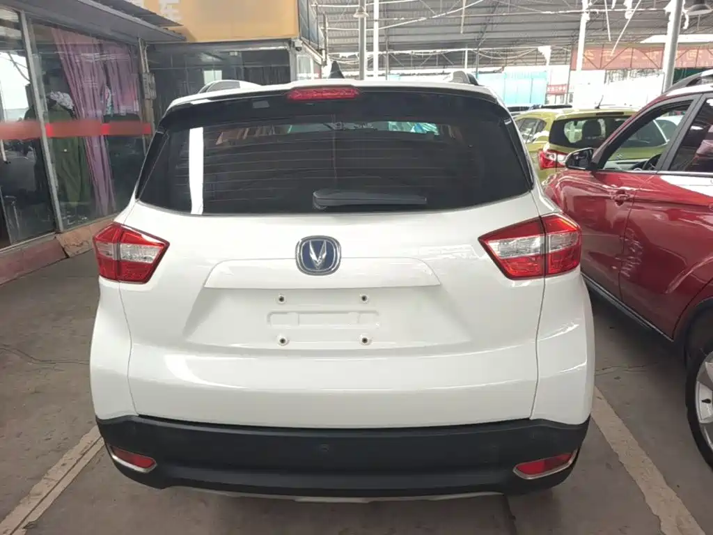 Changan CS15 1.5 L Manual Fashion