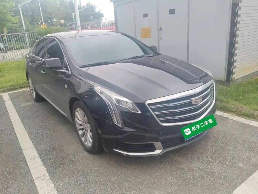 Cadillac XTS 28 T Tech