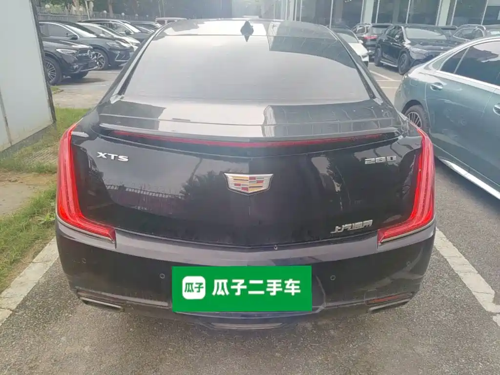 Cadillac XTS 28 T Tech