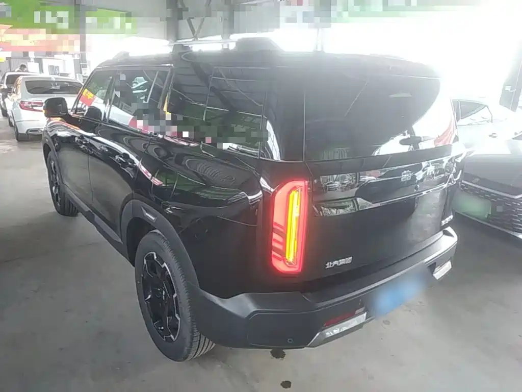 BAIC BJ30 1.5 T Magic Core Electric Drive Advanced
