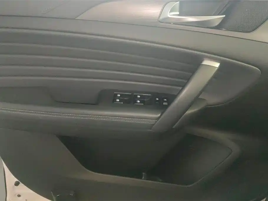 Changan CS35 PLUS 1.4 T DCT Connected Blue Whale