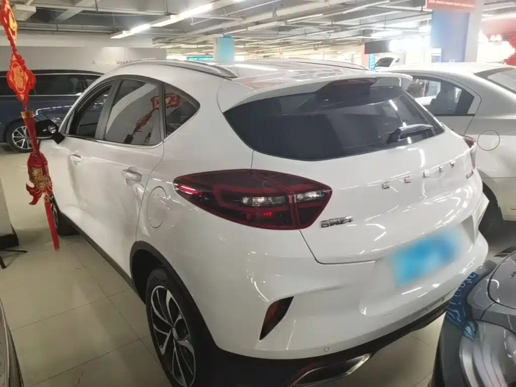 Emgrand GS 1.4 T CVT Elegant