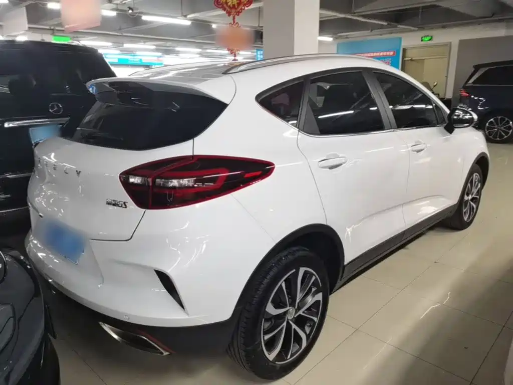Emgrand GS 1.4 T CVT Elegant